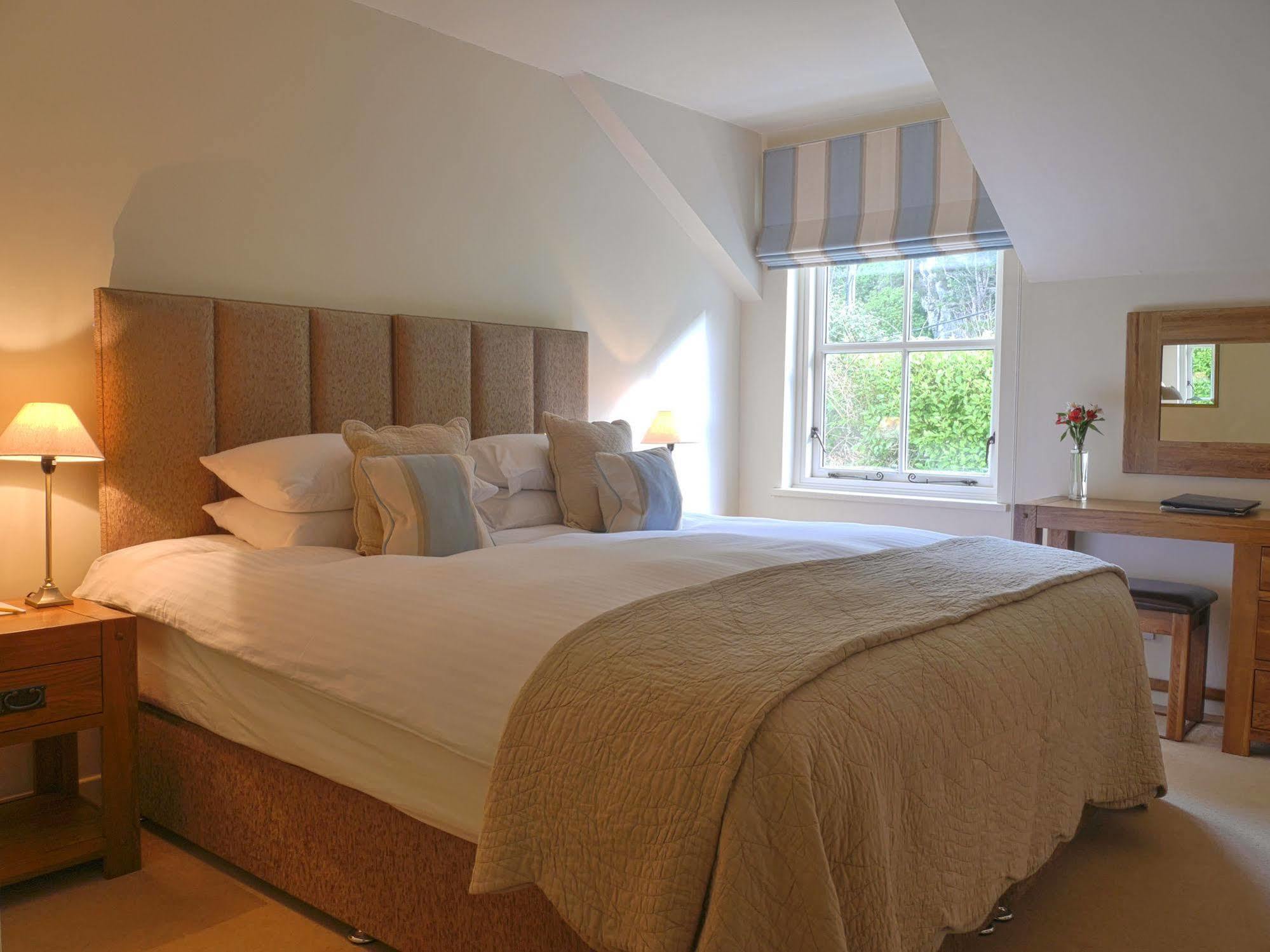 The Pierhouse Hotel Port Appin Bagian luar foto